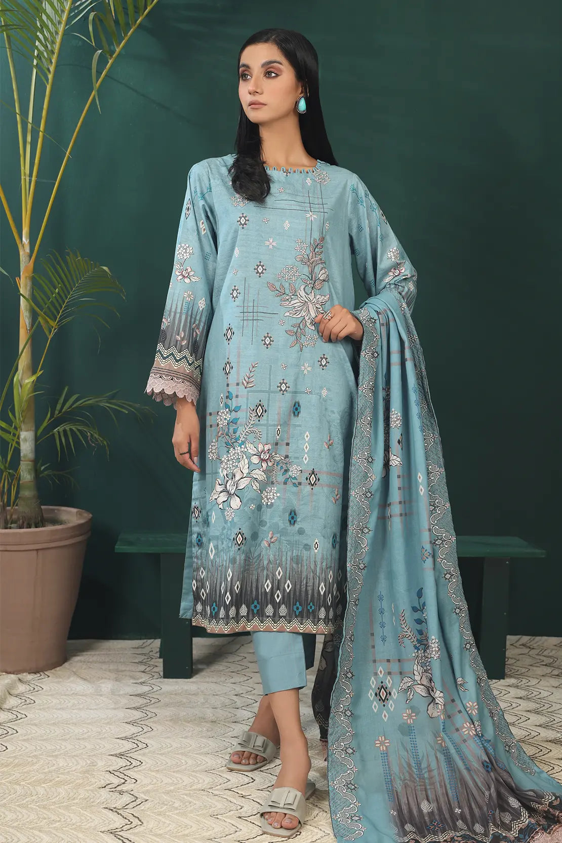 3 Piece - Premium Embroidered Khaddar - 8381