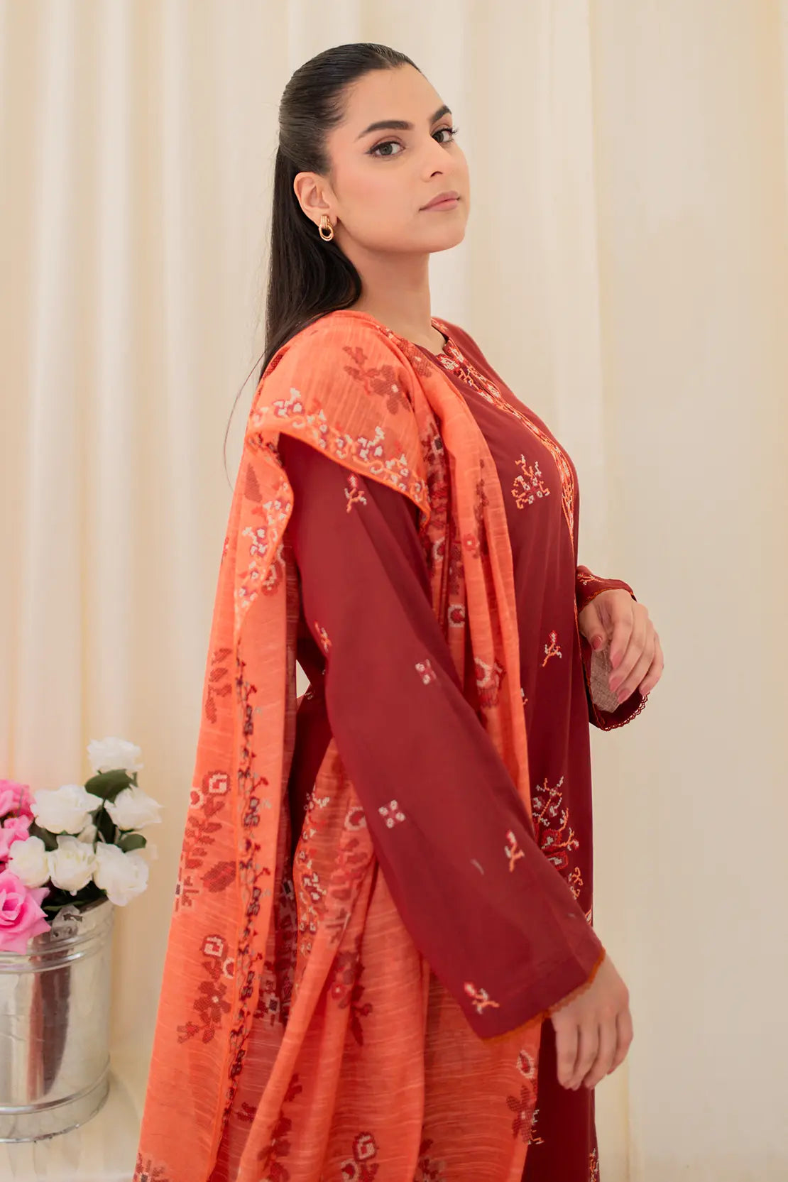 3 Piece - Embroidered Lawn - 8666