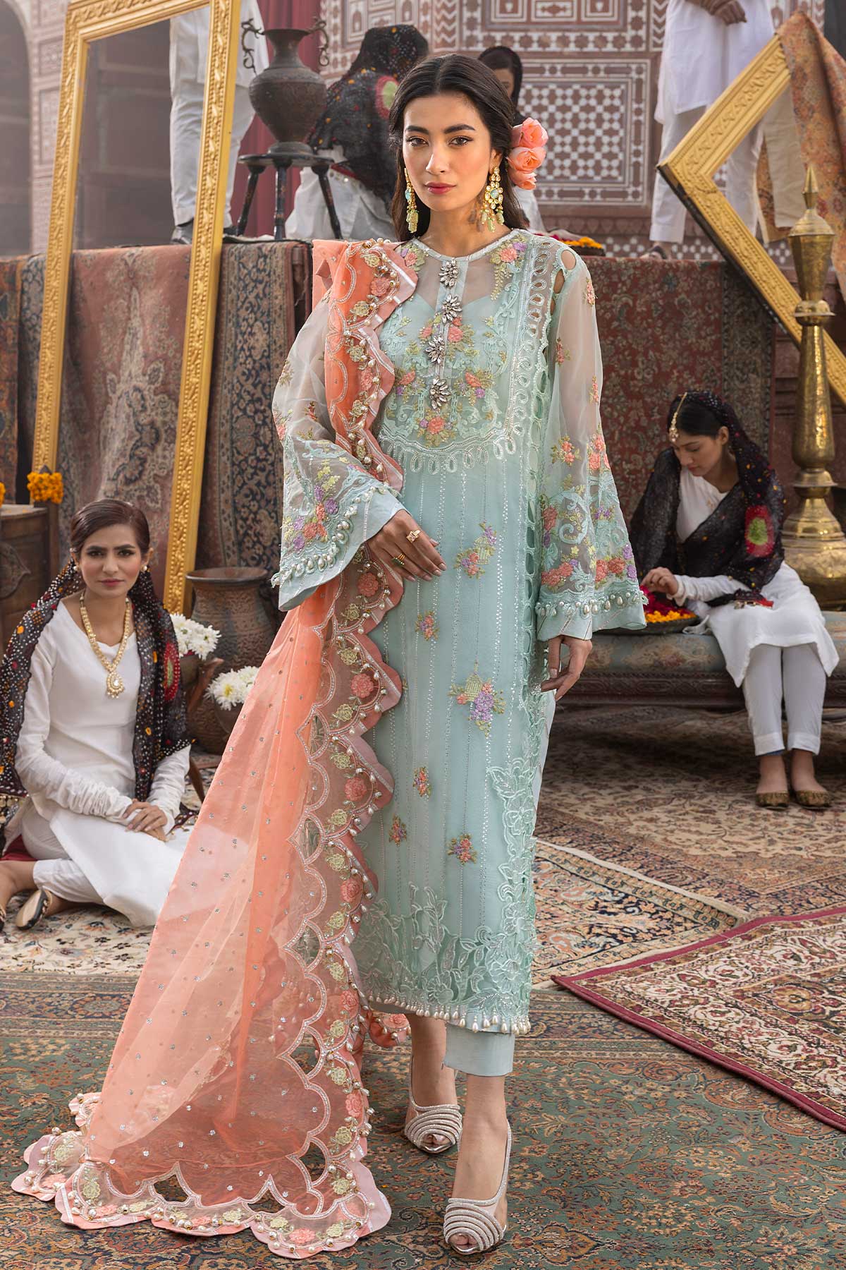 Raeesa | Festive | D-1