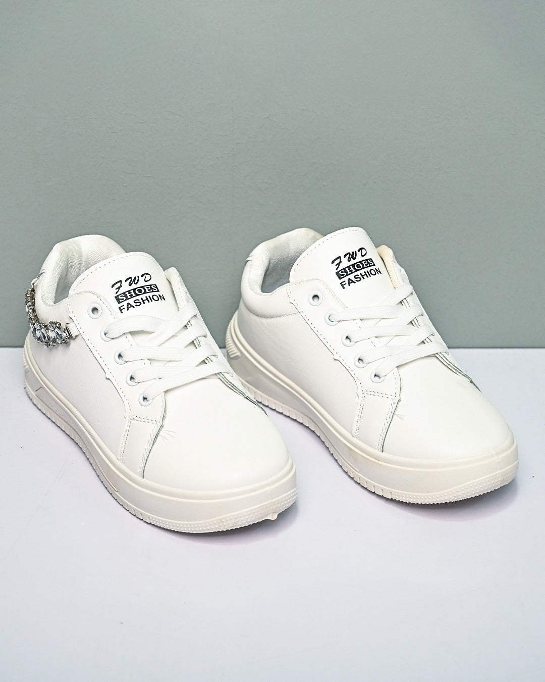 Shoes | D8
