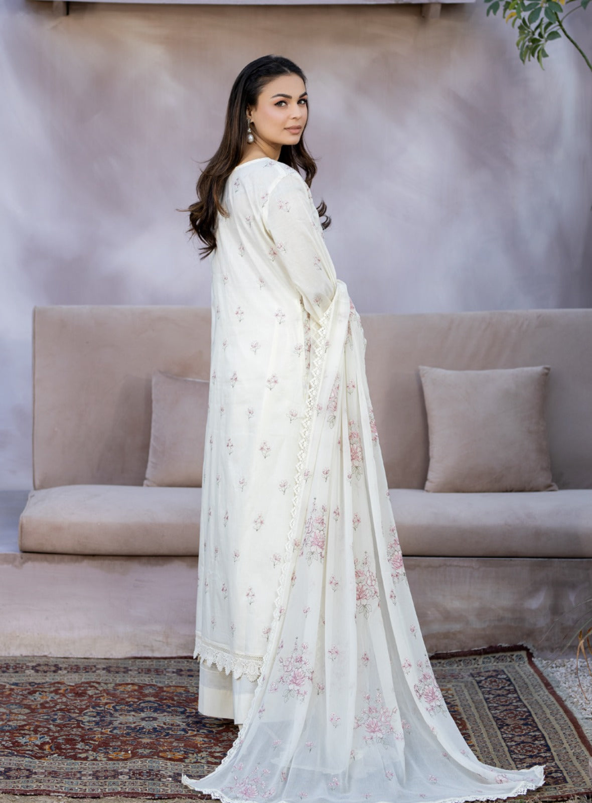 Zainab Fatima | Lawn VoL-2 | NF-1275