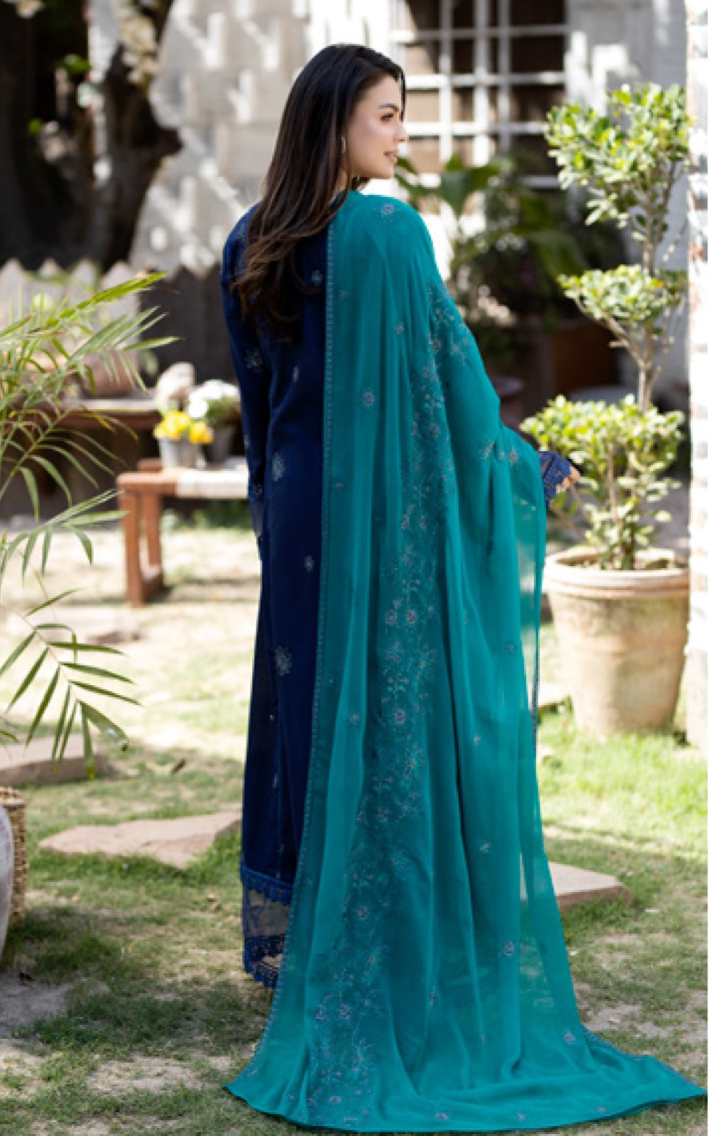 Zainab Fatima | Lawn VoL-2 | NF-1265