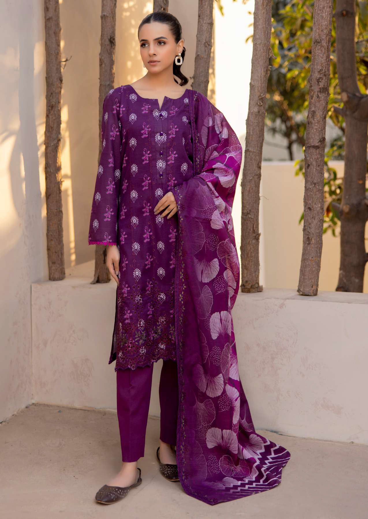 MOTIFZ | ZOHRA WINTER KHADDAR | D-08