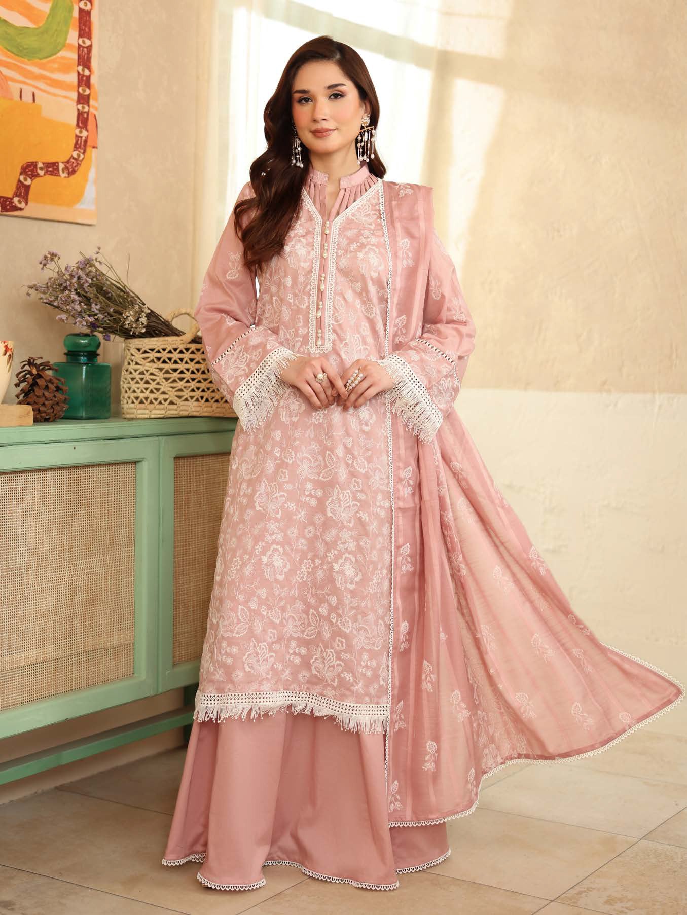 Zainab Fatima | Embrodied Lawn 25 - vol 4 | D09