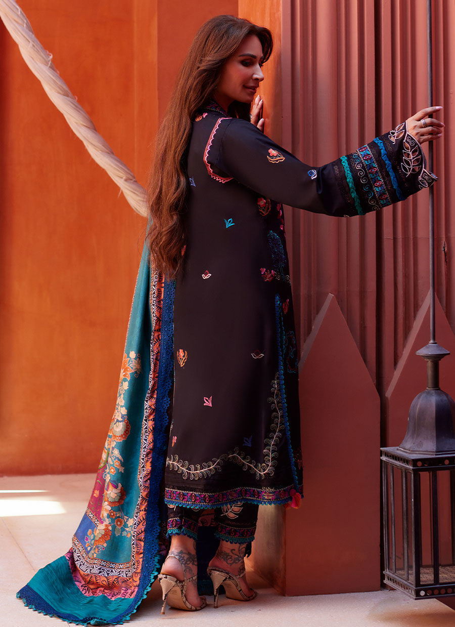 Farah Talib Aziz | Lawn | ILARIA BLACK