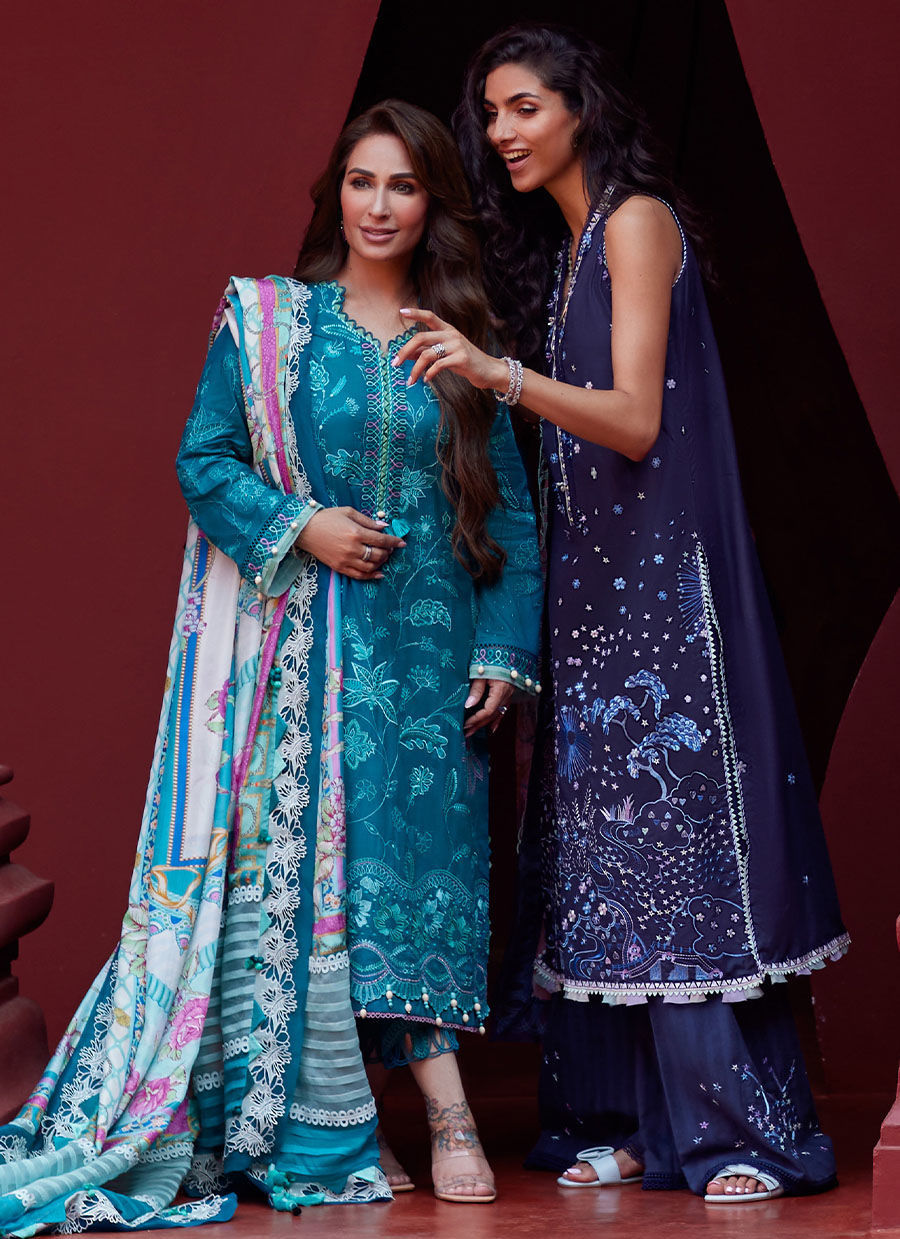 Farah Talib Aziz | Lawn | IZEA BLUE