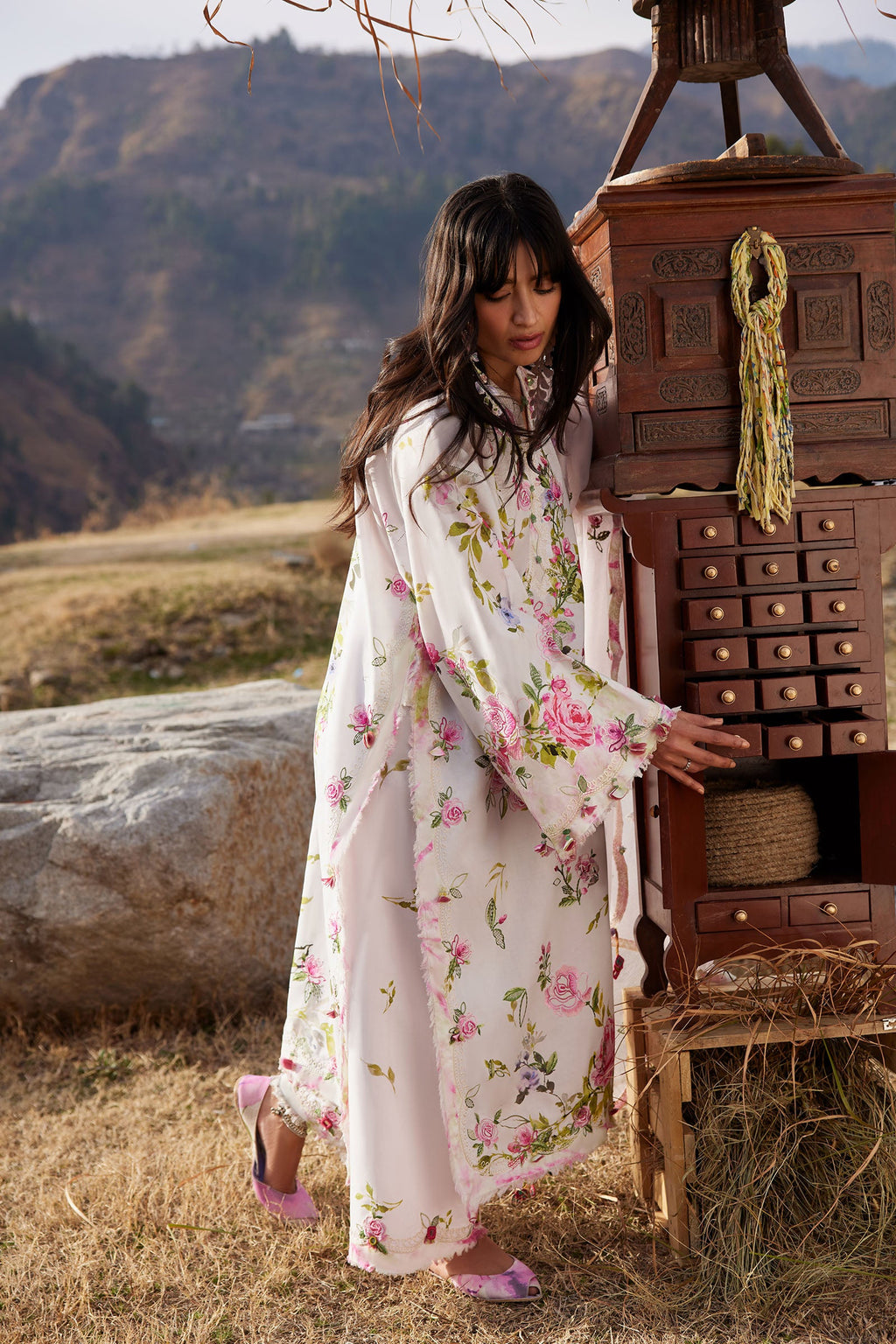 Zaha | Meili Festive Lawn 26 | FĚN YÌ 粉意 (ZL26-11 A)