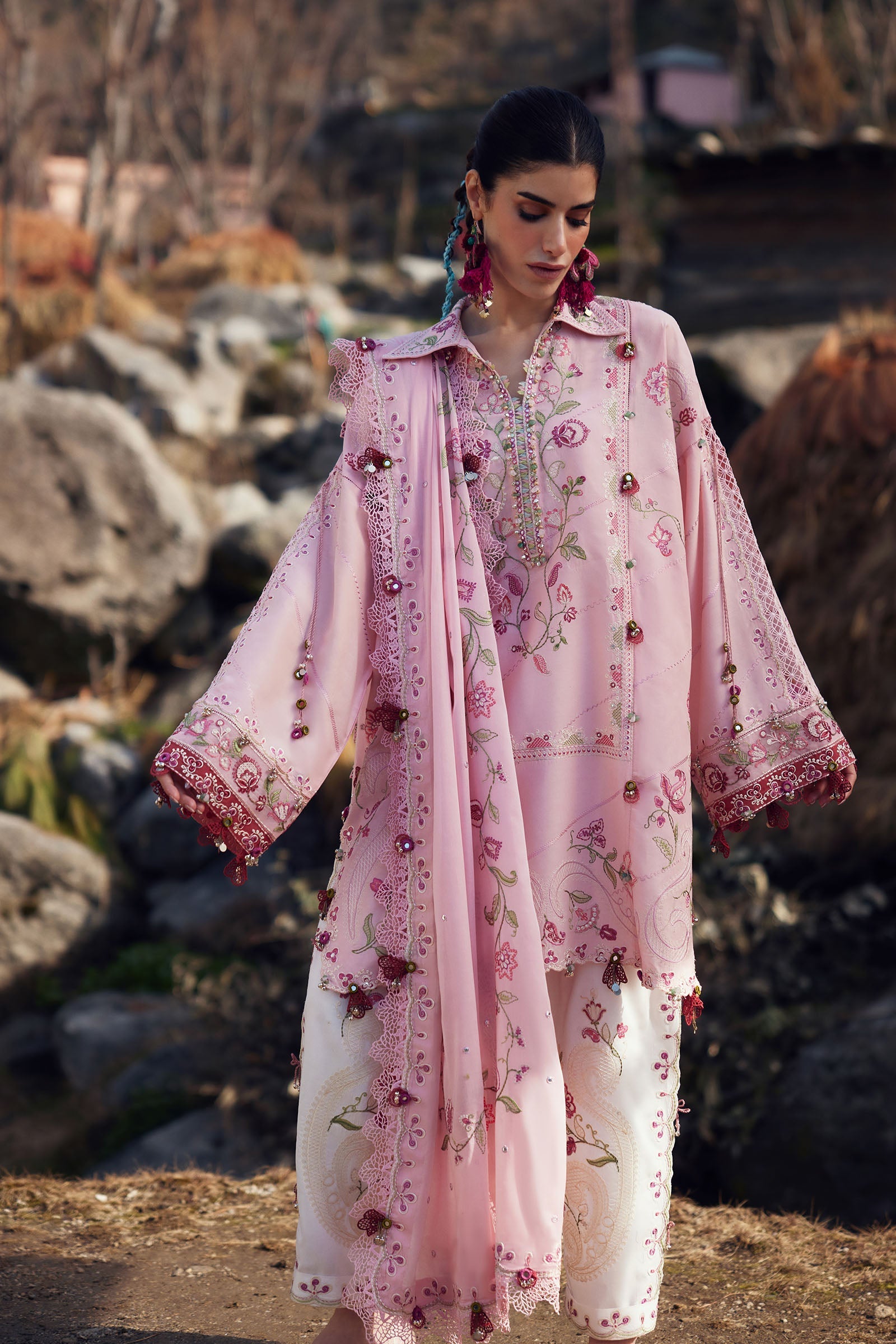 Zaha | Meili Festive Lawn 26 | BÌ YÙN 碧韵 (ZL26-06 B)