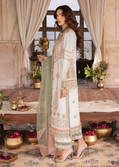 Zarizaa | Rawsilk | SEPIA