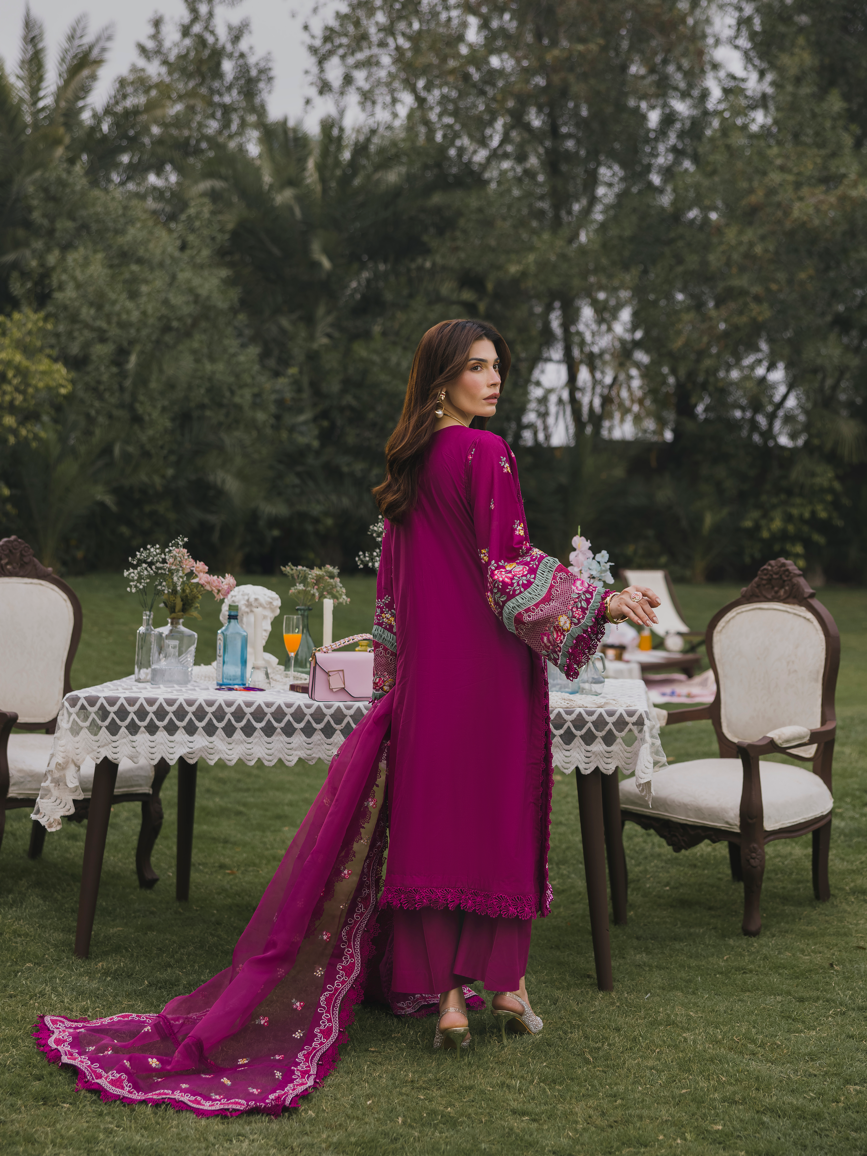 Eshaisha | Lawn Embroidered | EA-LL-5572