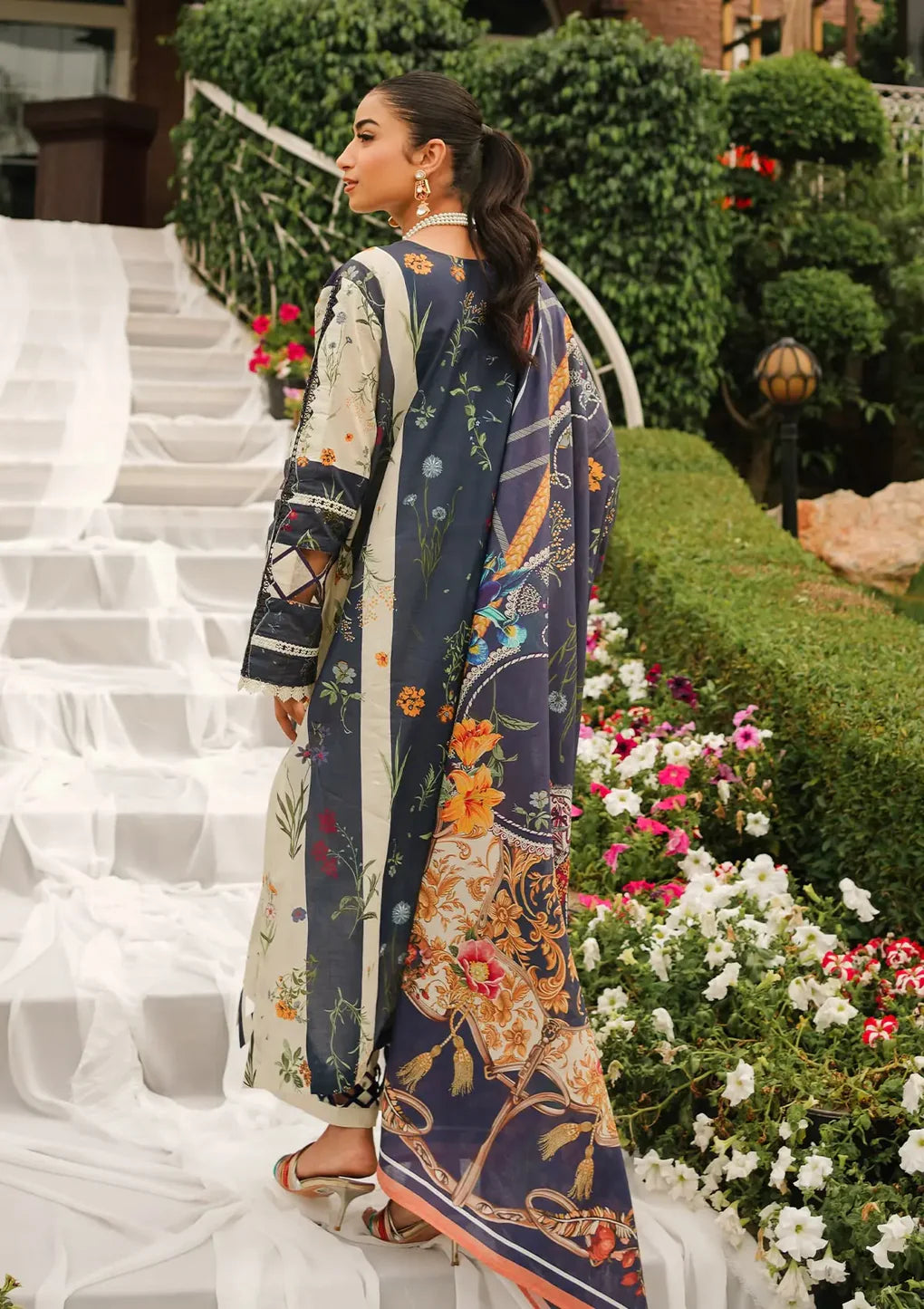 Elaf | Printed Lawn | Breeze Together