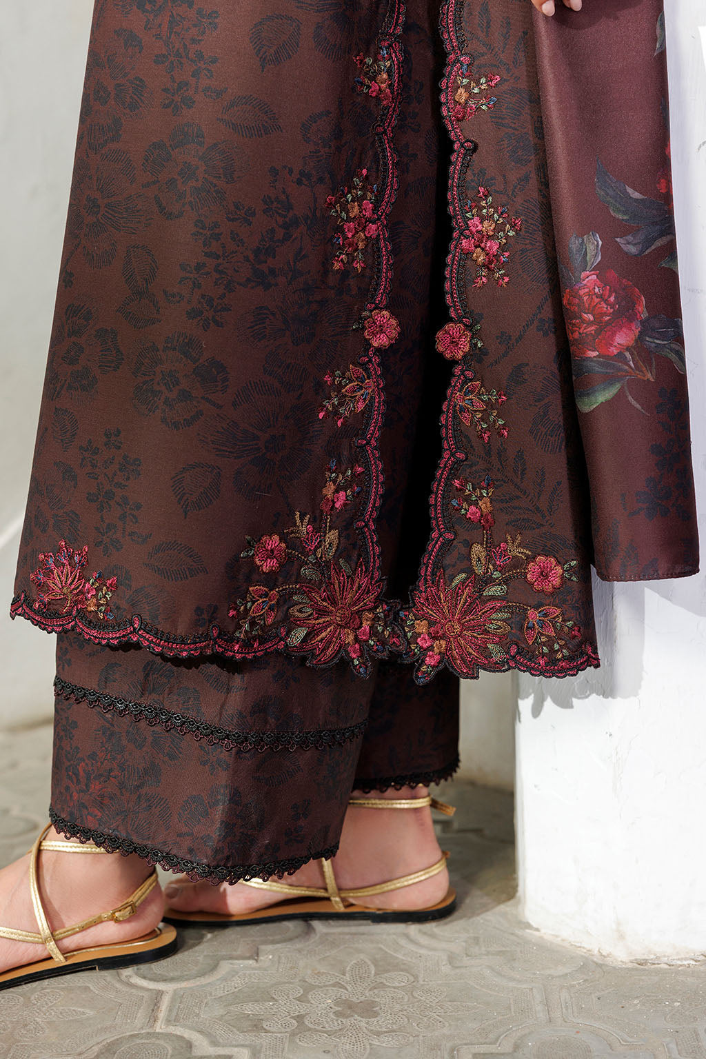 Iznik | Embroidered Printed Viscose Linen | IPF-29