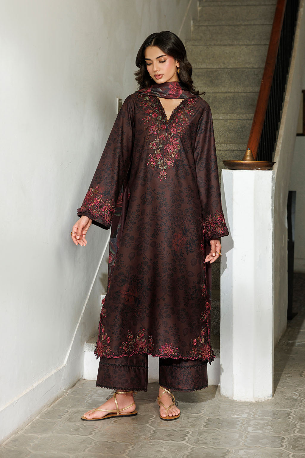 Iznik | Embroidered Printed Viscose Linen | IPF-29