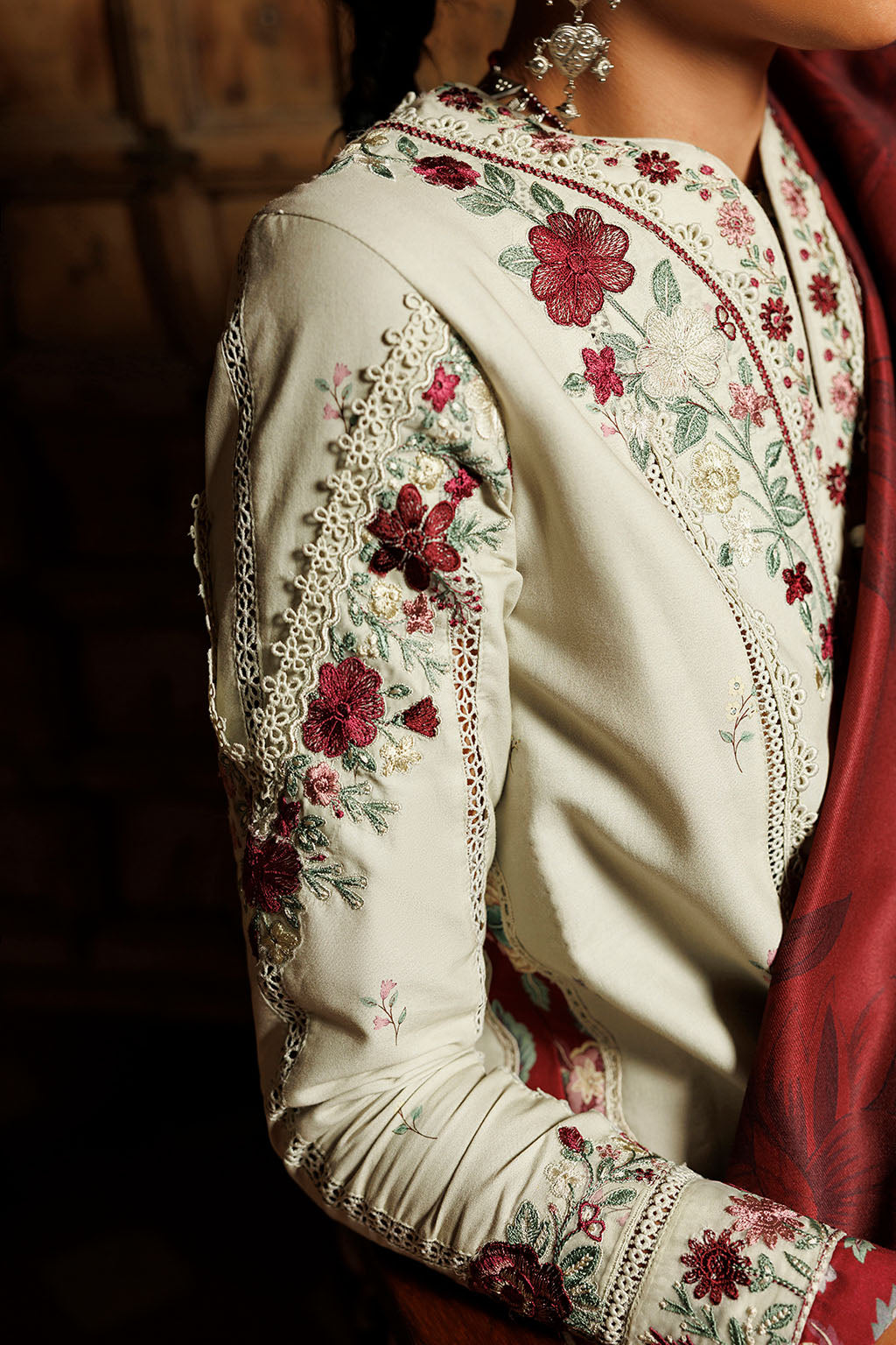 Iznik | Embroidered Printed Viscose Linen | IPF-28