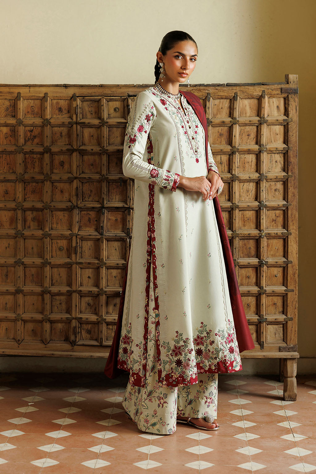 Iznik | Embroidered Printed Viscose Linen | IPF-28