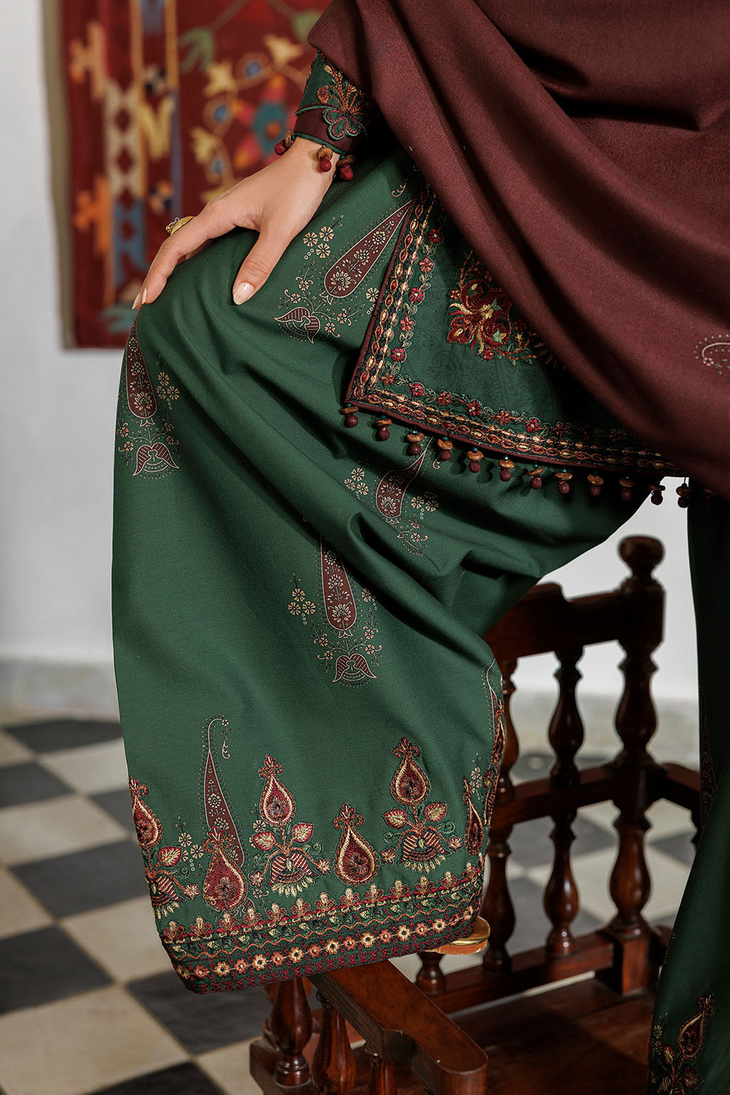 Iznik | Embroidered Printed Viscose Linen | IPF-32
