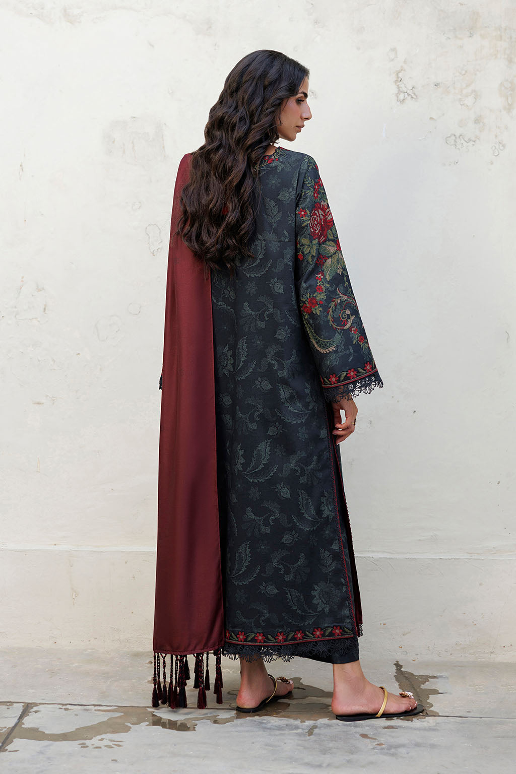 Iznik | Embroidered Printed Viscose Linen | IPF-31