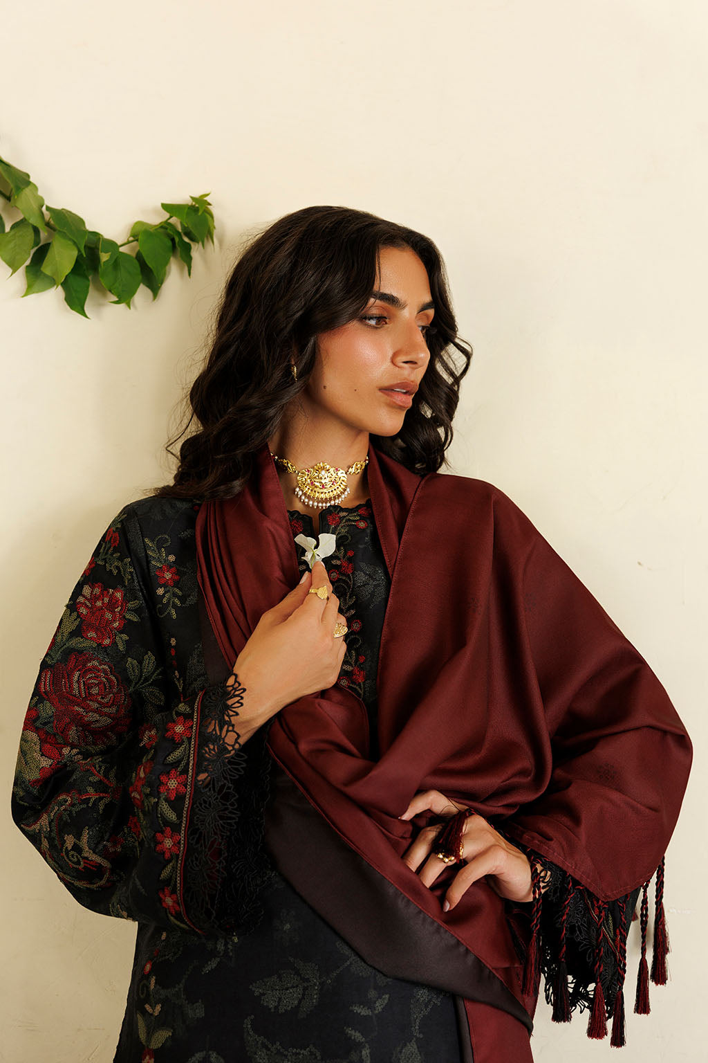 Iznik | Embroidered Printed Viscose Linen | IPF-31