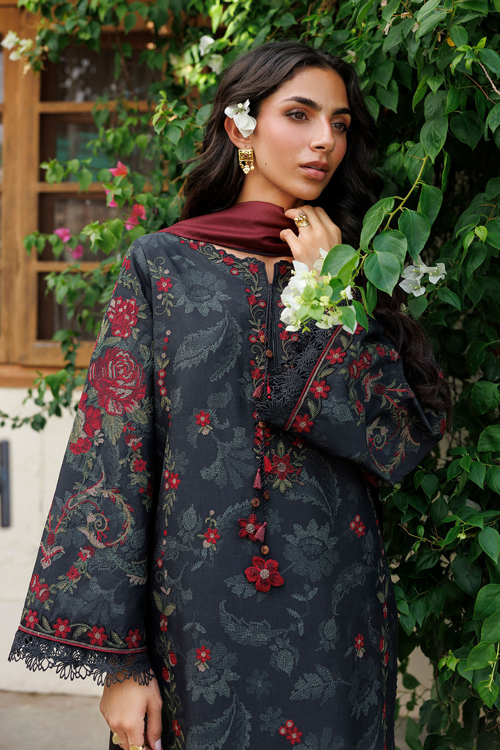 Iznik | Embroidered Printed Viscose Linen | IPF-31