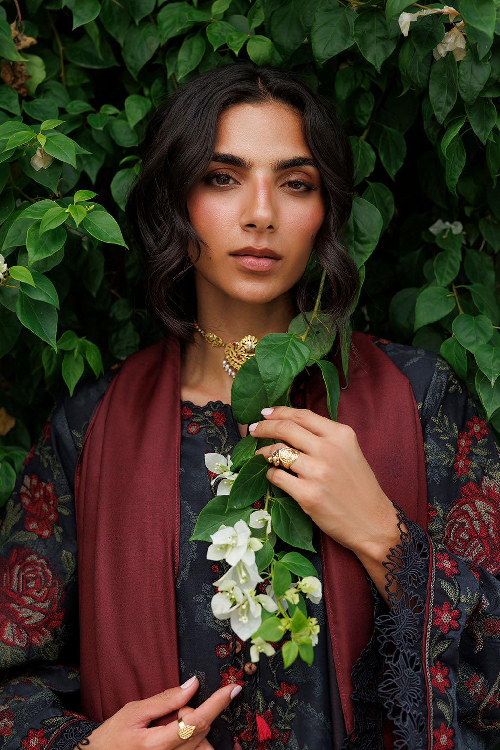 Iznik | Embroidered Printed Viscose Linen | IPF-31