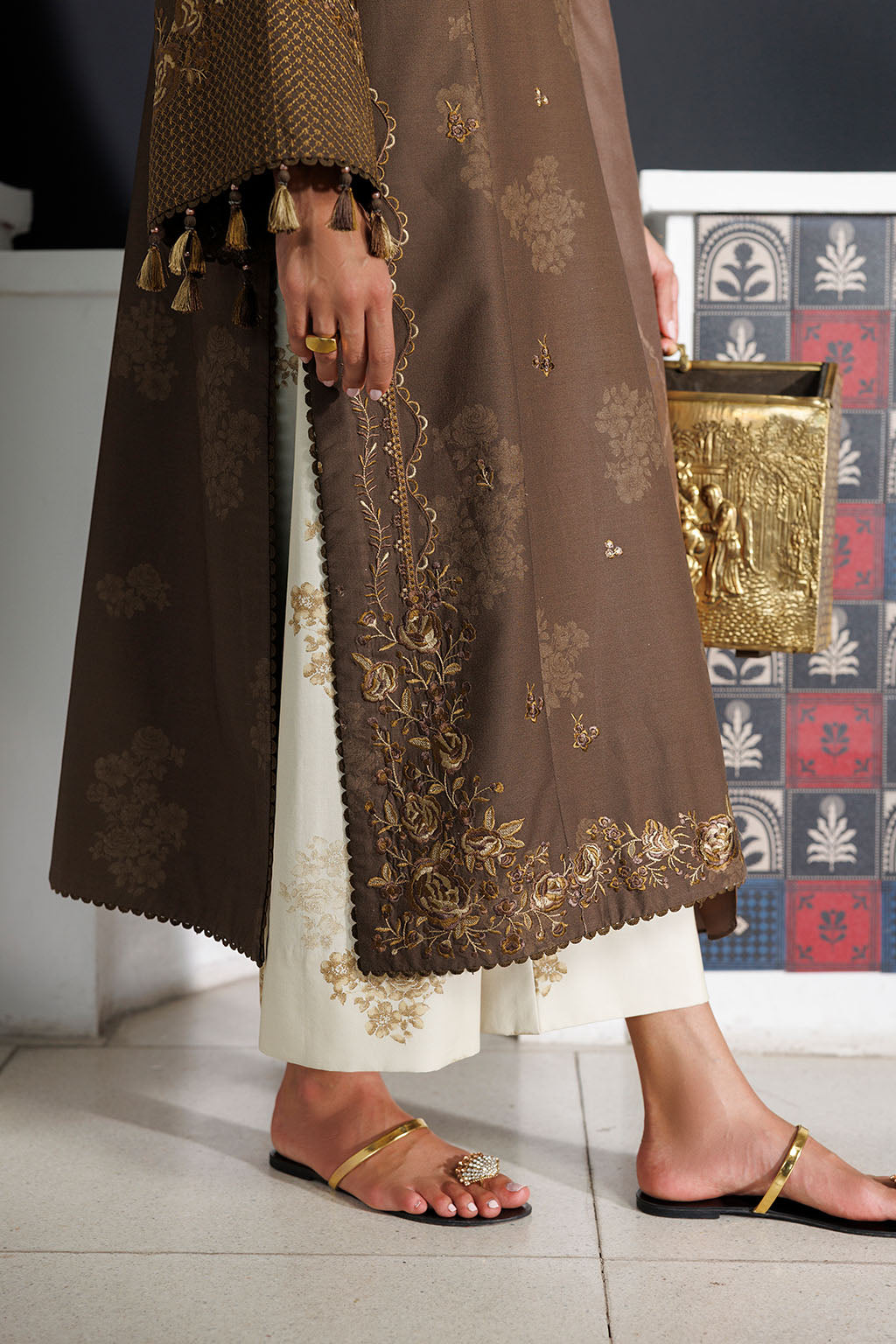 Iznik | Embroidered Printed Viscose Linen | IPF-25