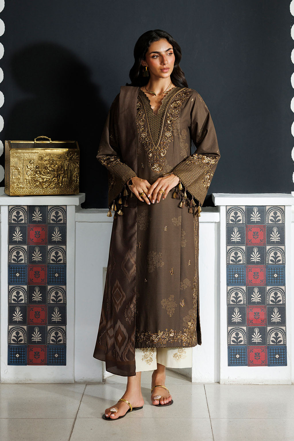 Iznik | Embroidered Printed Viscose Linen | IPF-25