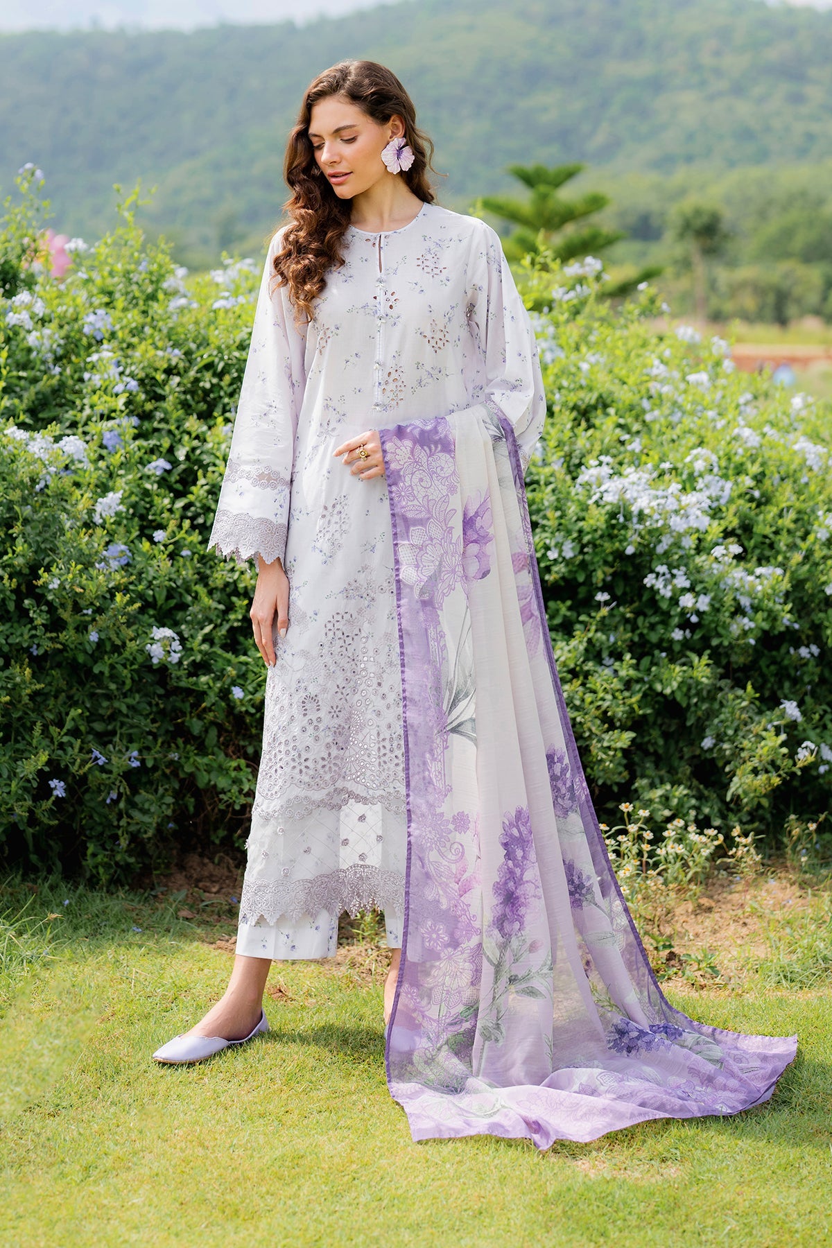 Baroque | Embroidered Lawn | UF-4211
