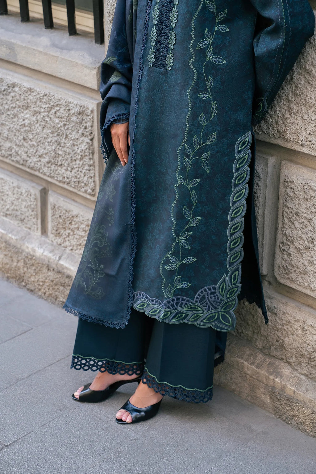 Rang Rasiya | Meet Me in Istanbul Khaddar Winter | Dusk