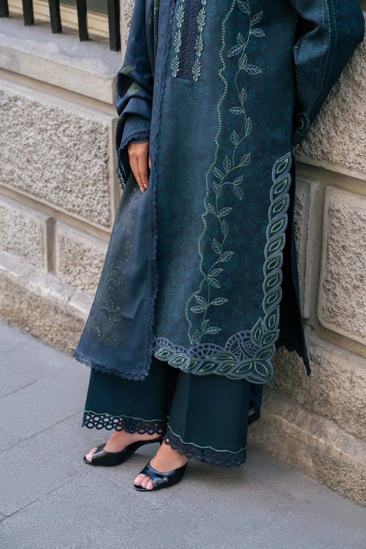 Rang Rasiya | Meet Me in Istanbul Khaddar Winter | Dusk