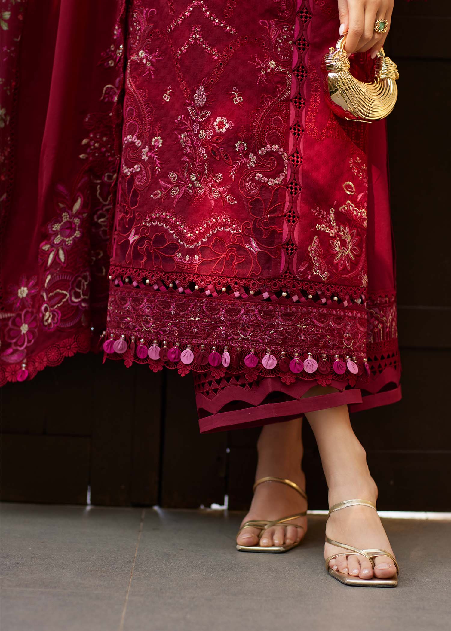 Kanwal Malik | Ariya Luxury Lawn'26 | Safa