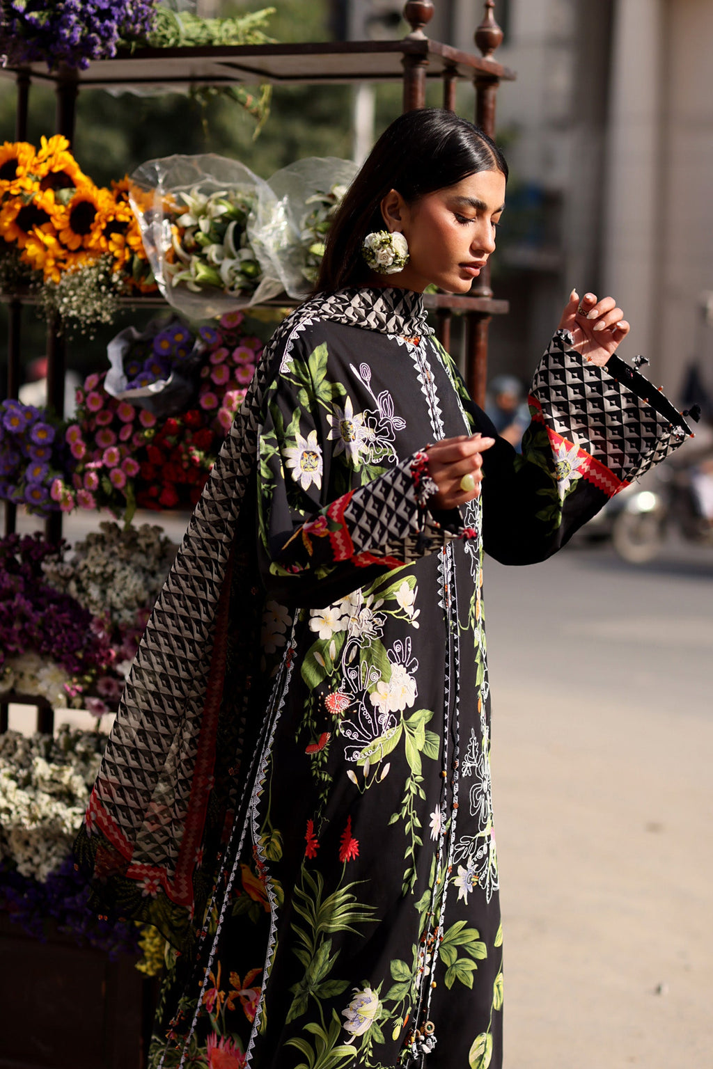 Zaha | Wildflower Festive Lawn 26 | Midnight Bloom