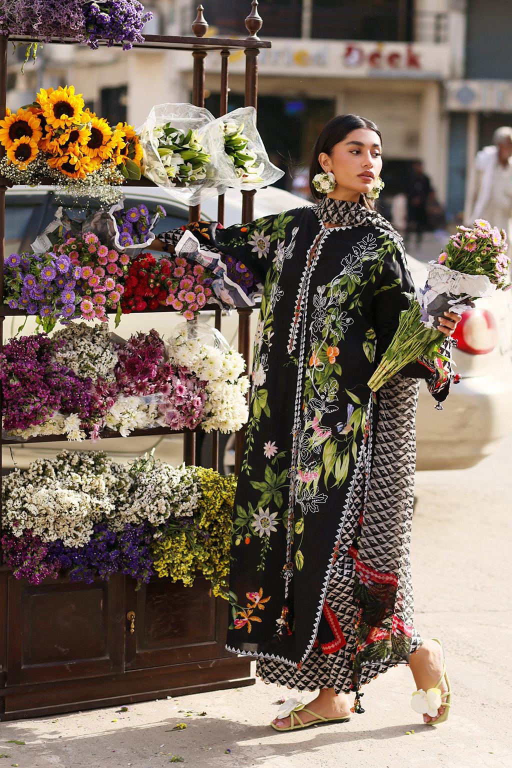 Zaha | Wildflower Festive Lawn 26 | Midnight Bloom