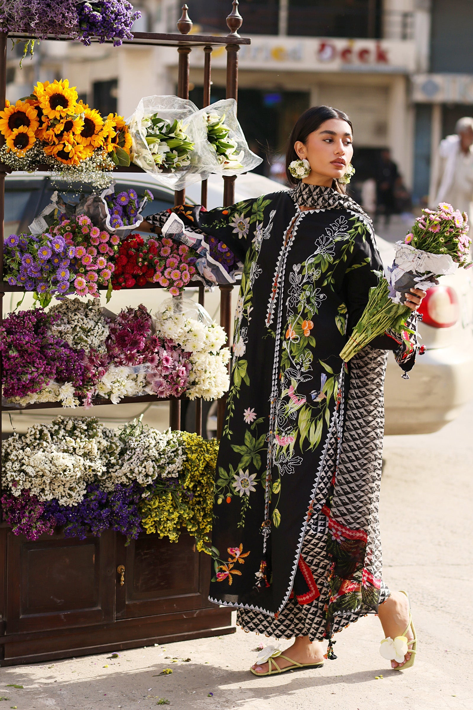 Zaha | Wildflower Festive Lawn 26 | Midnight Bloom