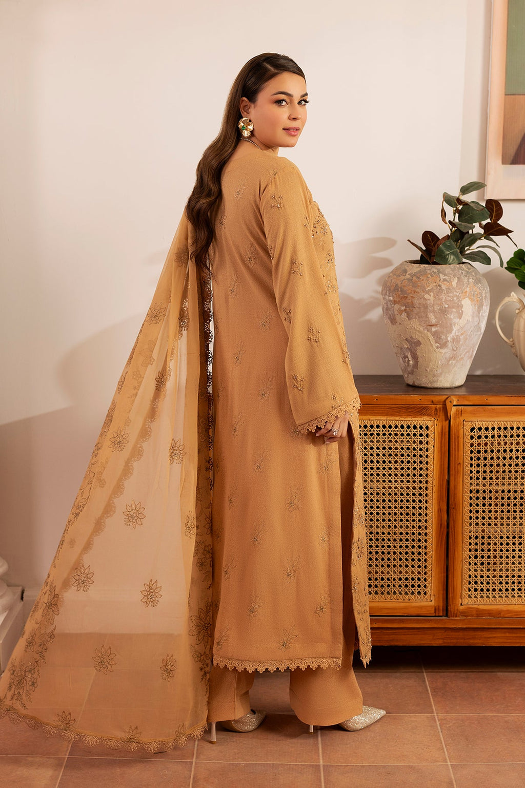 Noor e Fajar | Apana karandi Winter | KR-290