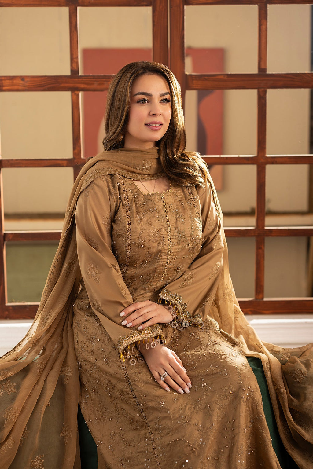 Noor E Fajar | Apana Luxury Lawn | NF-1486