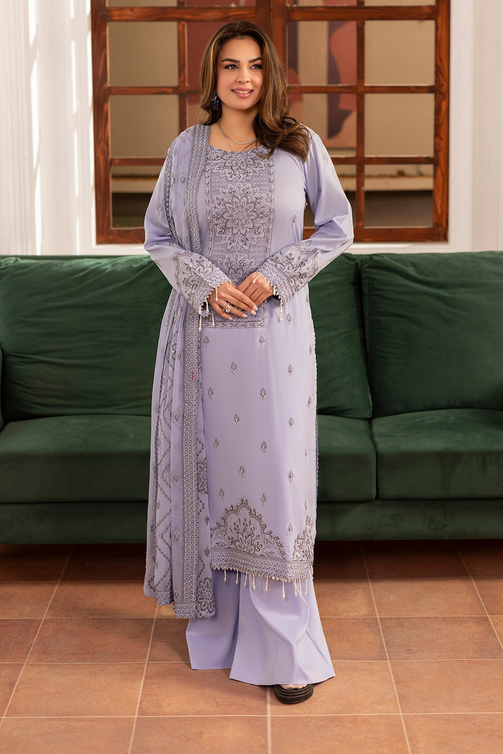 Noor E Fajar | Apana Luxury Lawn | NF-1487