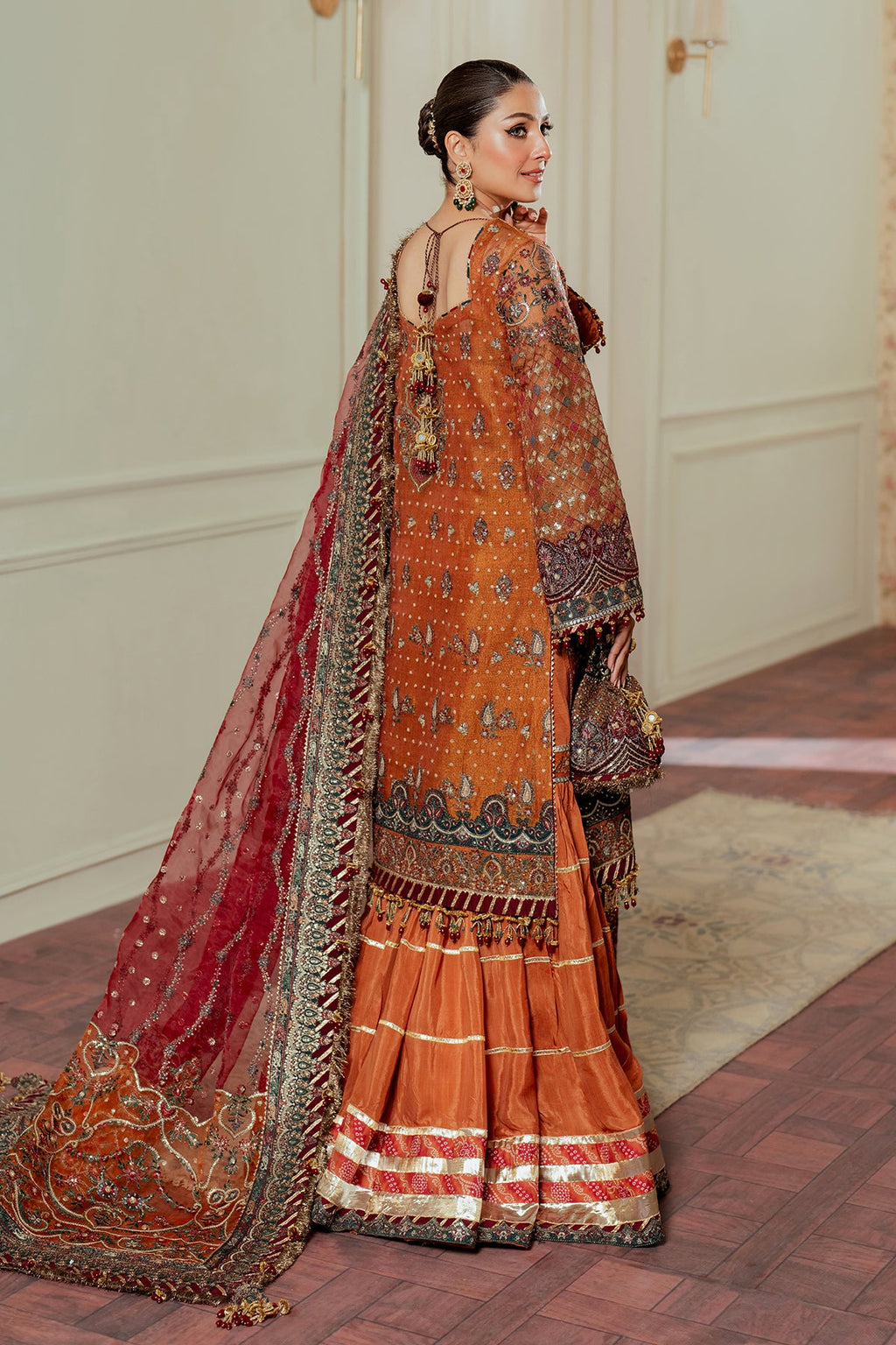 Baroque | EMBROIDERED NET | CH13-01