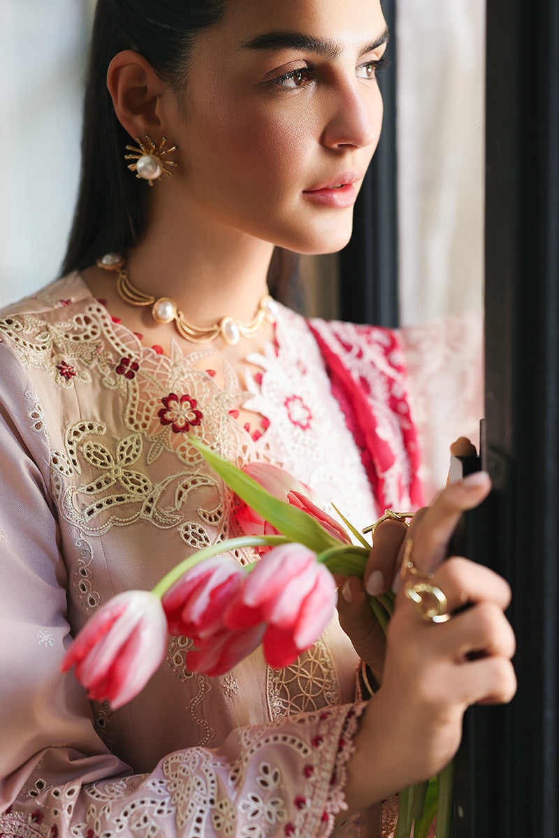 QALAMKAR | QLINE LAWN DROP 1 | REYNA