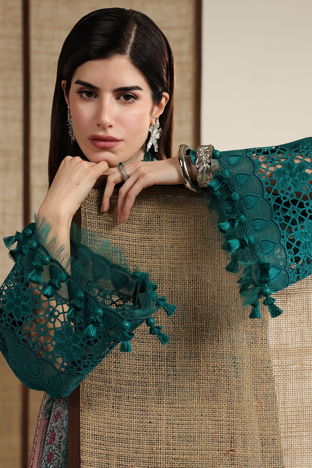 Jazmin | Iris Embroidered Lawn | IL26-D03