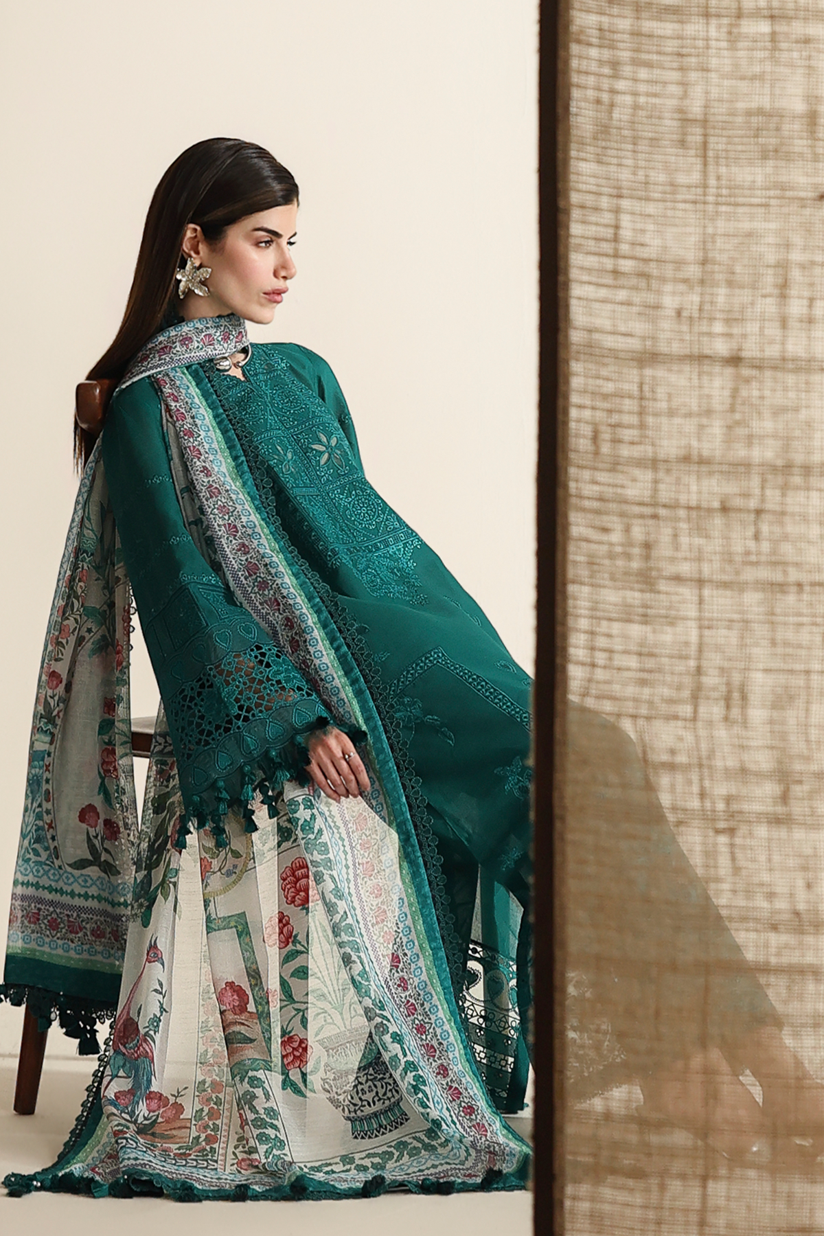 Jazmin | Iris Embroidered Lawn | IL26-D03