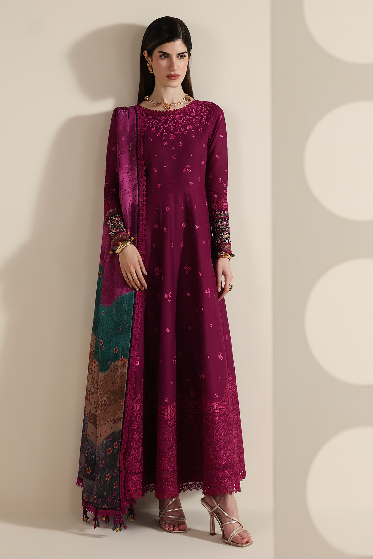 Jazmin | Iris Embroidered Lawn | IL26-D02