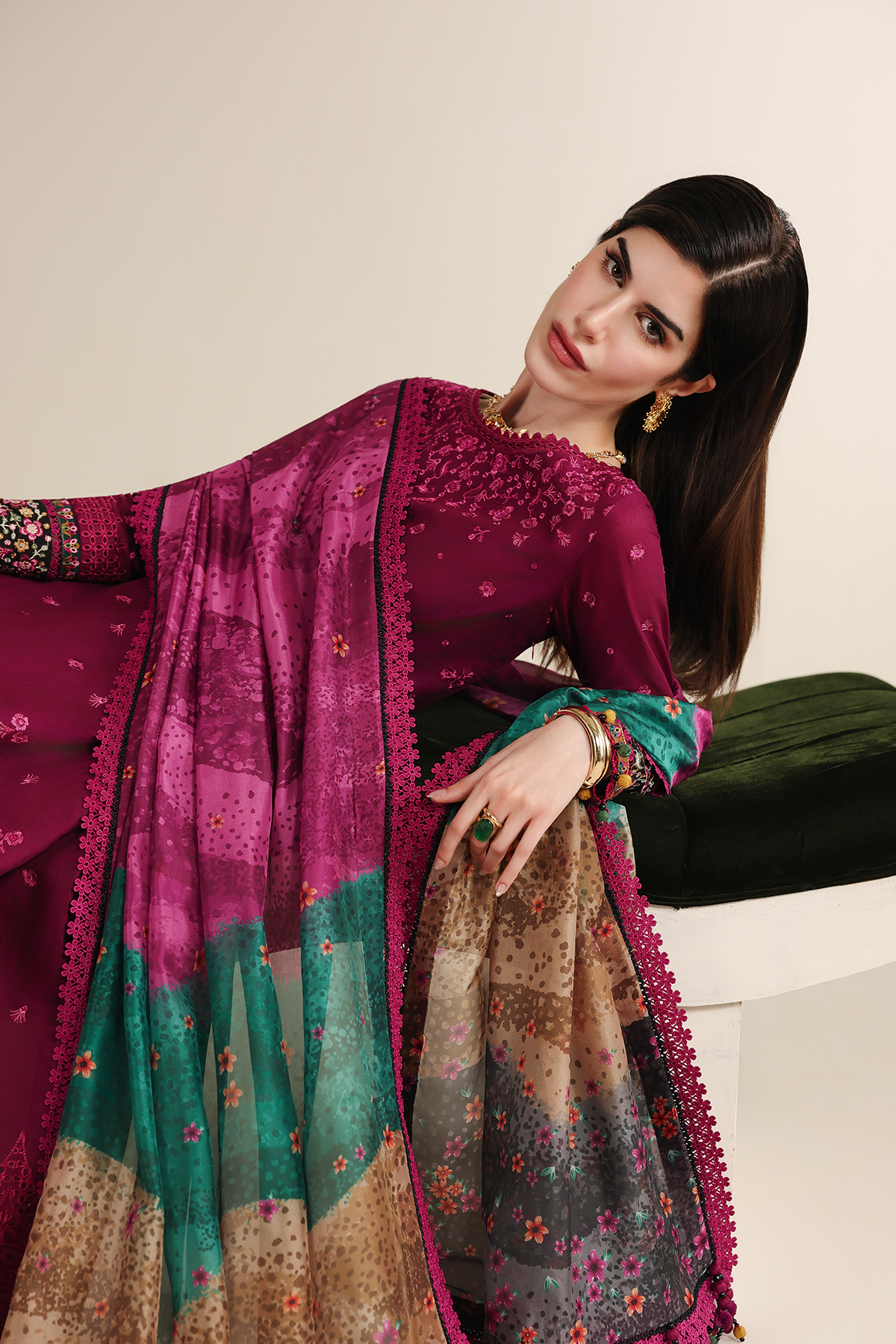 Jazmin | Iris Embroidered Lawn | IL26-D02