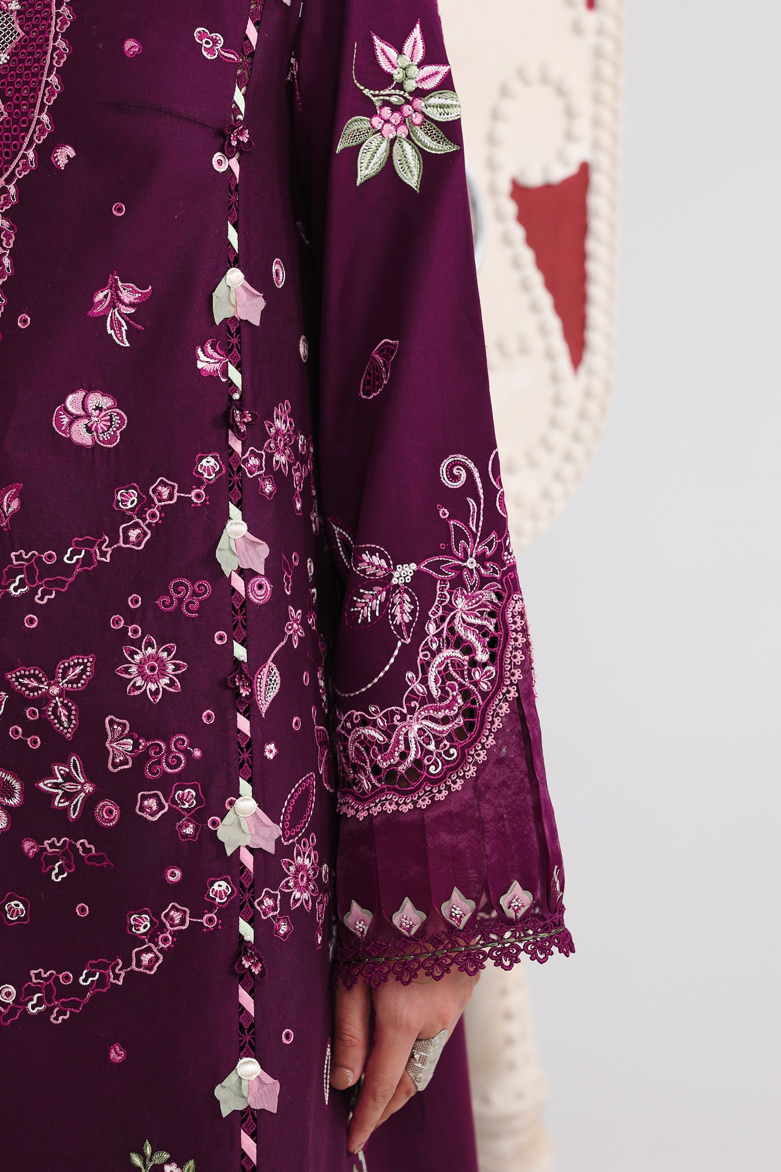 Qalamkar | Festive Lawn '26 | TRESA
