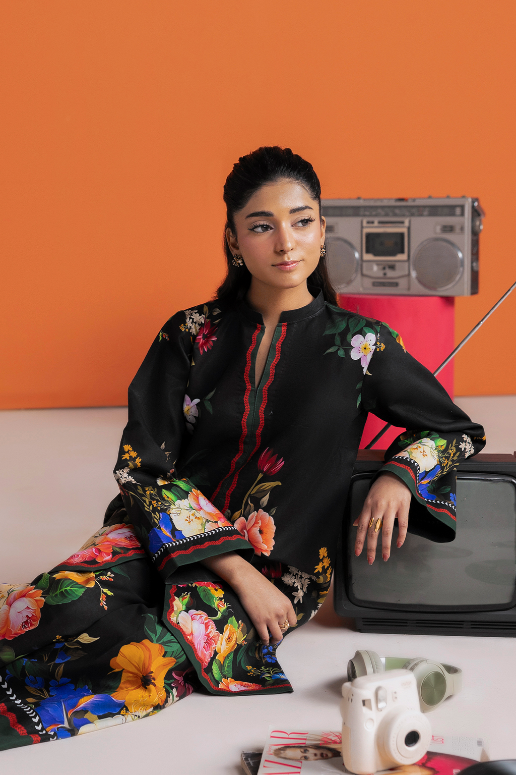Raj Bari | Amal Summer Prints 2Pc Unstitched Cord | 02