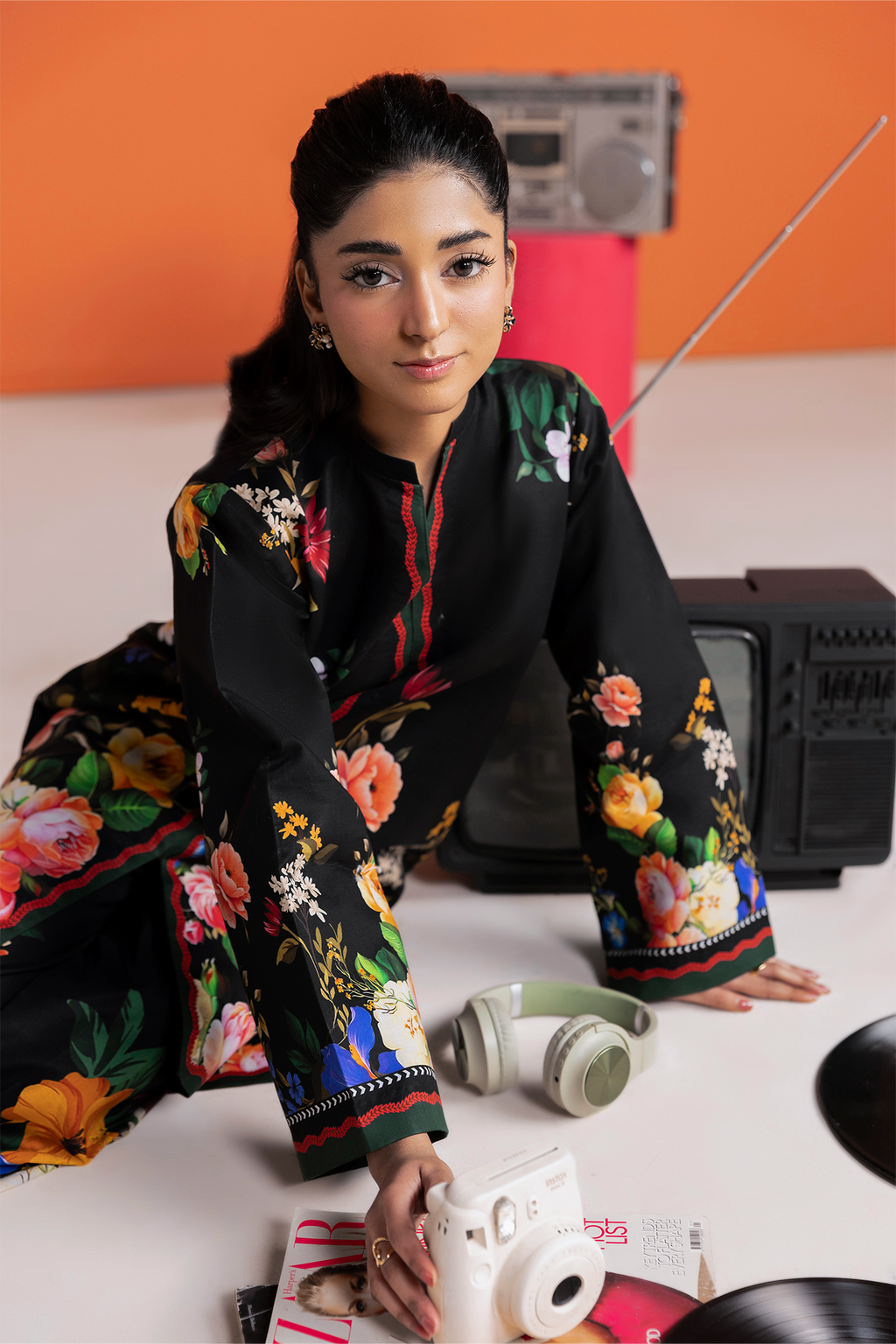Raj Bari | Amal Summer Prints 2Pc Unstitched Cord | 02