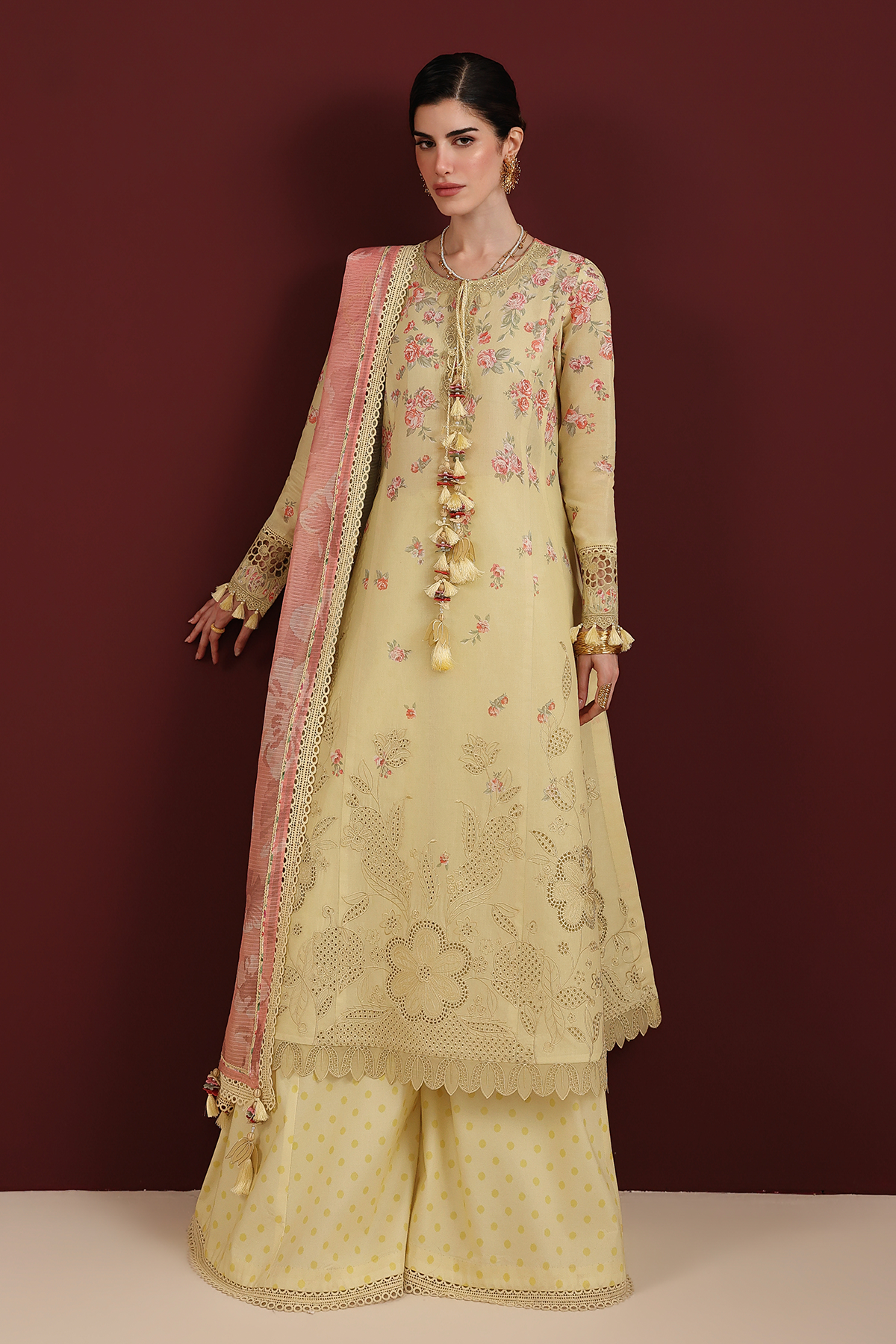 Jazmin | Iris Embroidered Lawn | IL26-D07