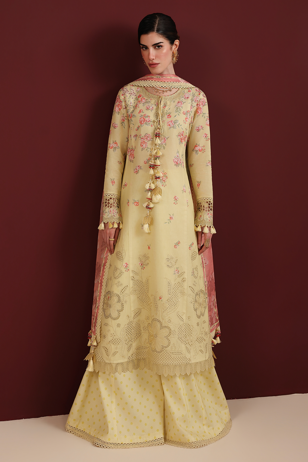 Jazmin | Iris Embroidered Lawn | IL26-D07