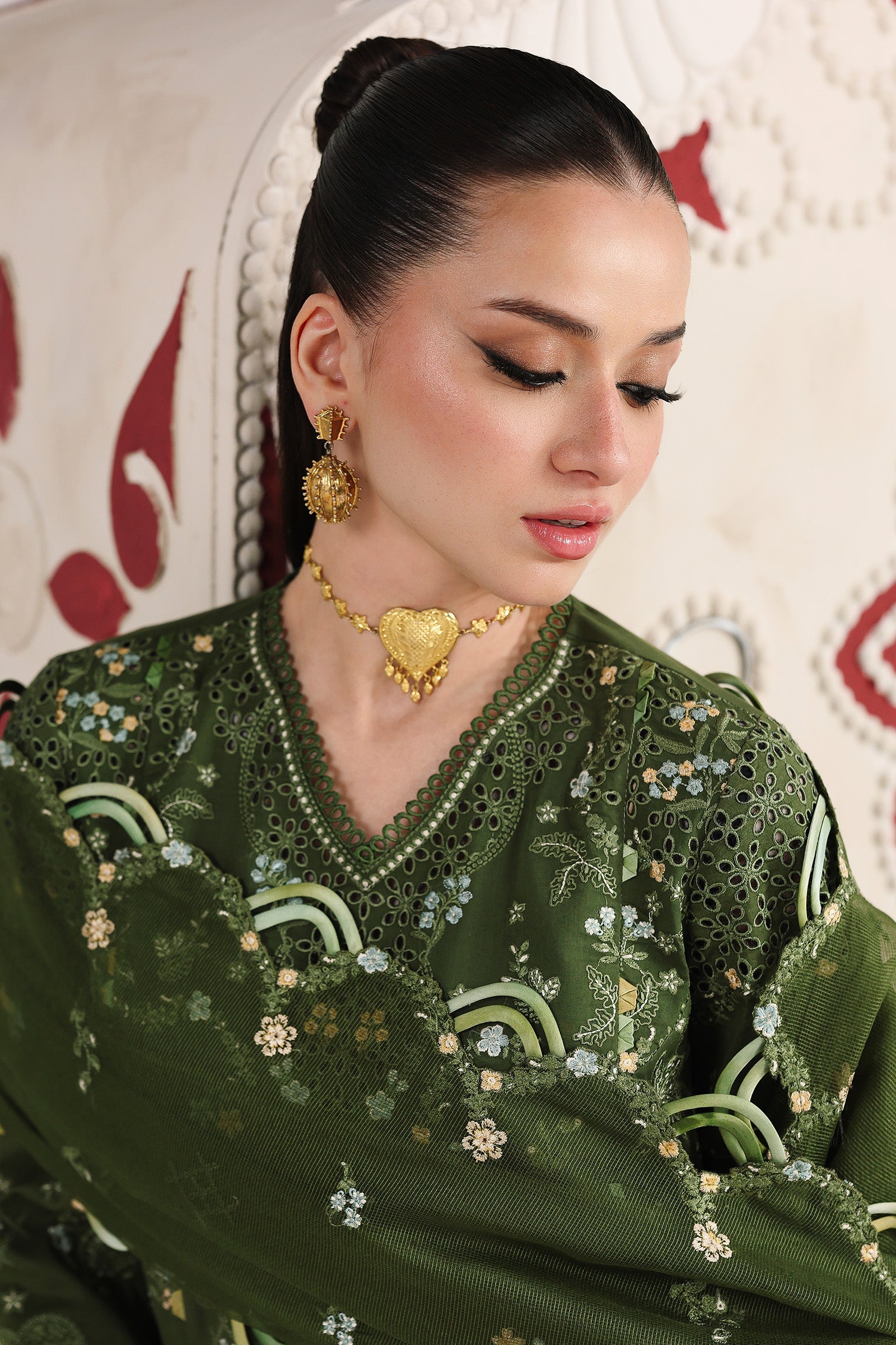 Qalamkar | Festive Lawn '26 | VESTA