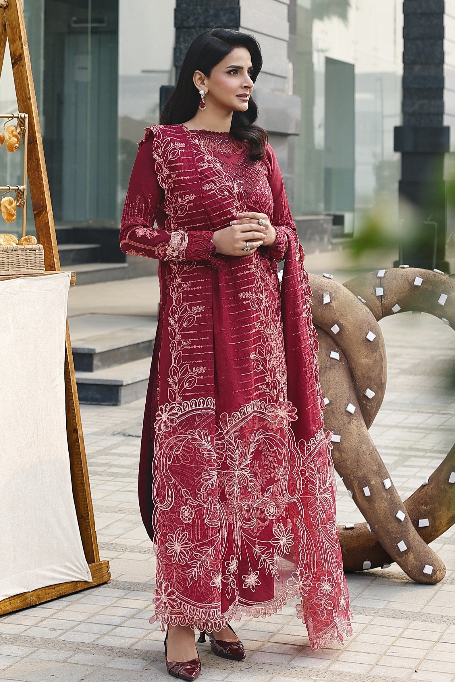 Parishay | Monaco Luxury Lawn 26' | MN-01