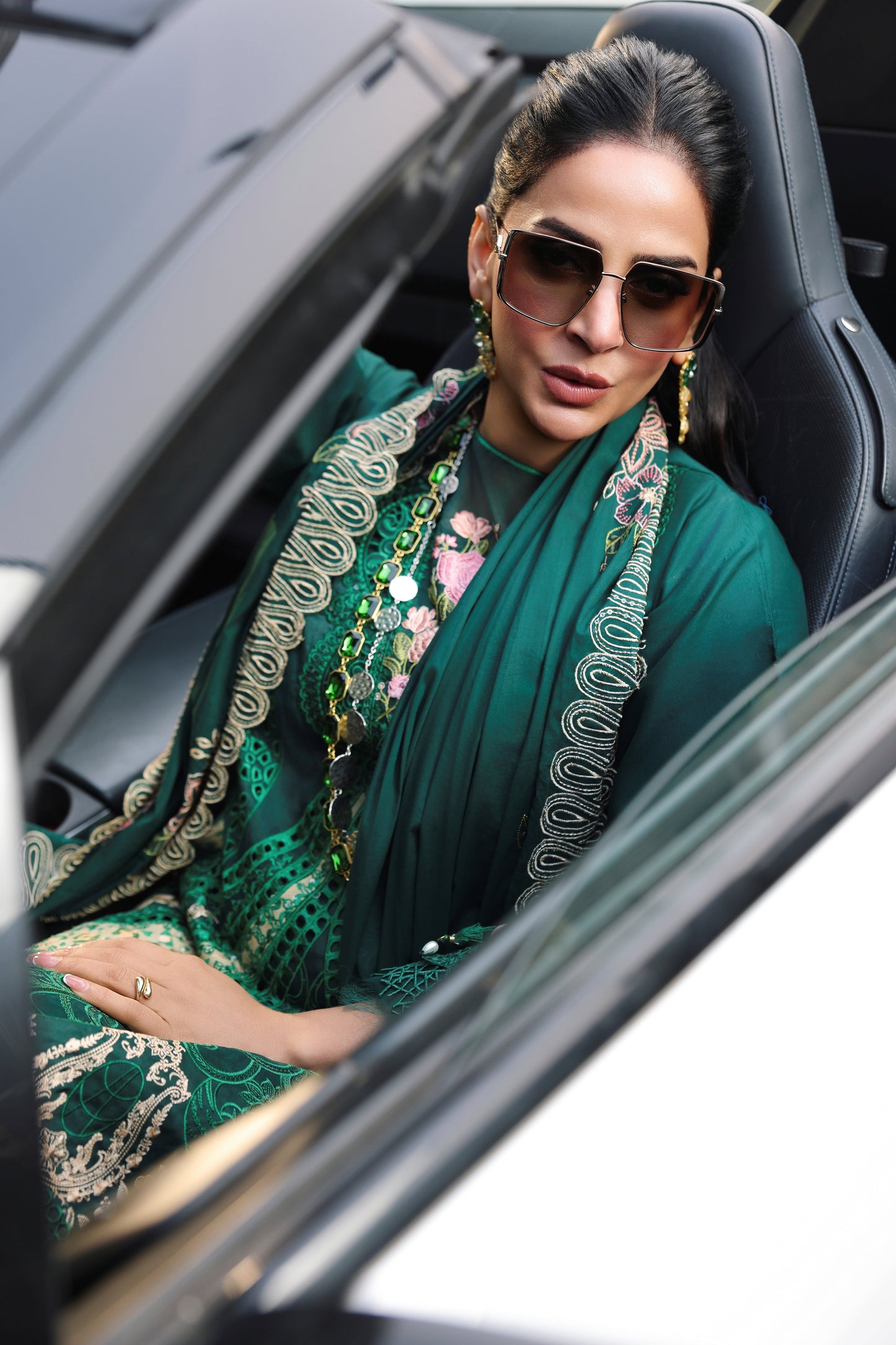 Parishay | Monaco Luxury Lawn 26' | MN-09